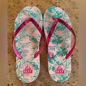 Reef, flip-flops, sandals, glittery, pink